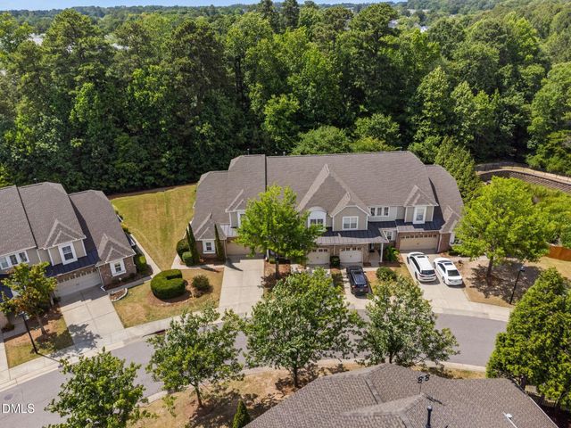 1060 Kingston Grove Drive, Cary, NC 27519