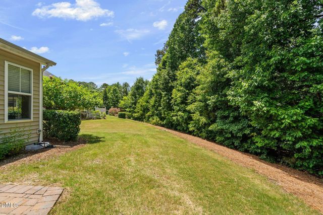 1060 Kingston Grove Drive, Cary, NC 27519