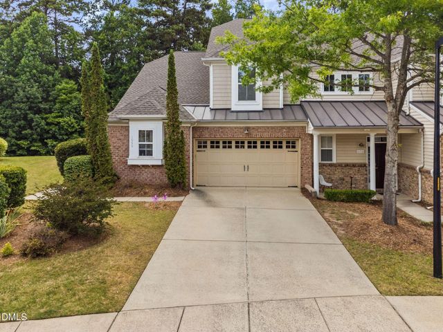 1060 Kingston Grove Drive, Cary, NC 27519