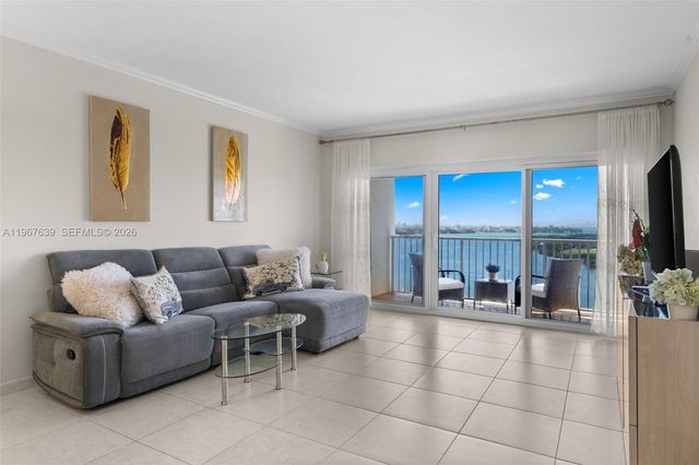 300 Bayview Dr 1910, Sunny Isles Beach, FL 33160