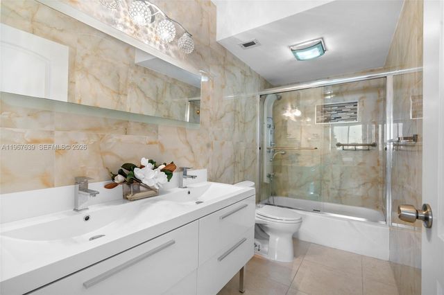 300 Bayview Dr 1910, Sunny Isles Beach, FL 33160