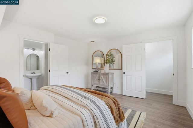 860 San Simeon Drive, Concord, CA 94518