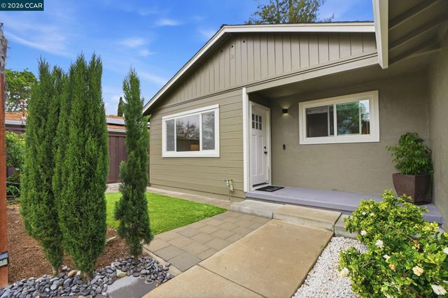 860 San Simeon Drive, Concord, CA 94518