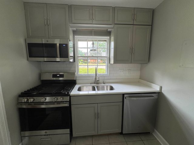 778 VAUGHN RD, Memphis, TN 38122