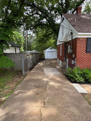 778 VAUGHN RD, Memphis, TN 38122