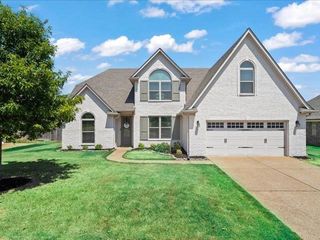 12502 CAYMUS LN, Arlington, TN 38002