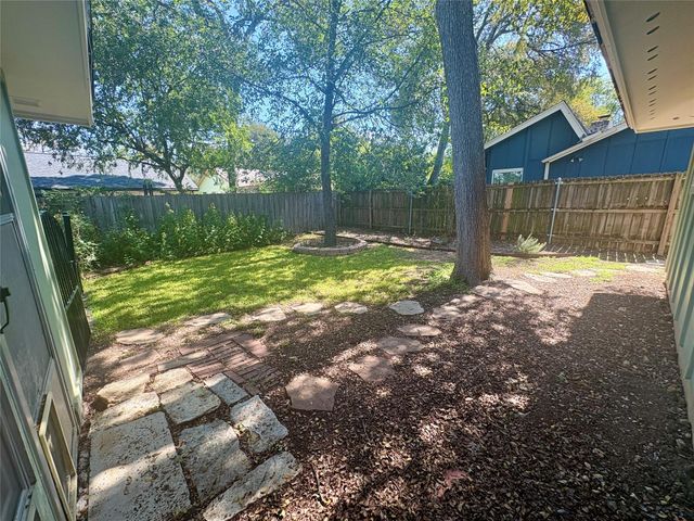 2512 Baxter DR, Austin, TX 78745