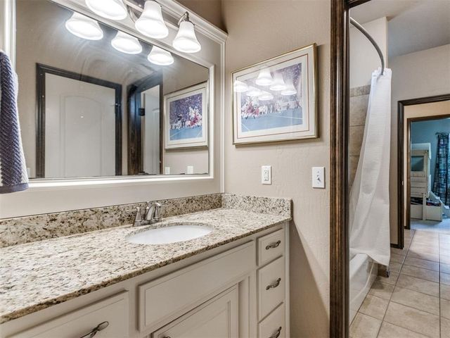 12500 Heathfield Lane, Oklahoma City, OK 73173