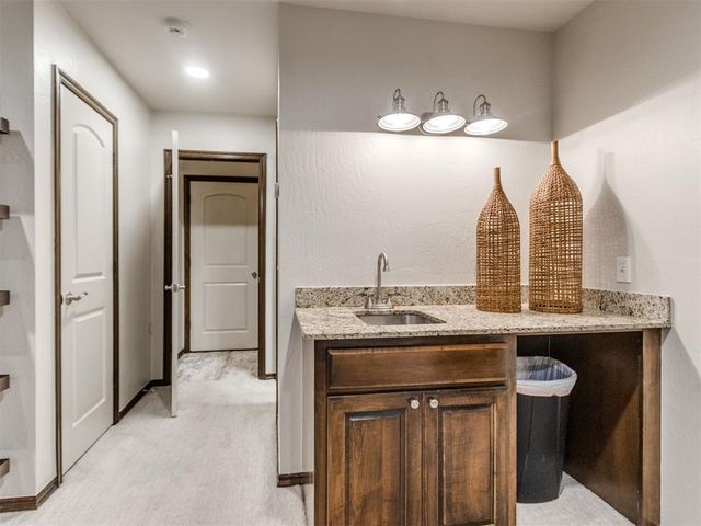 12500 Heathfield Lane, Oklahoma City, OK 73173