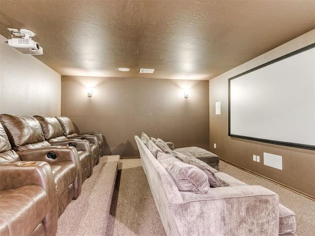 12500 Heathfield Lane, Oklahoma City, OK 73173