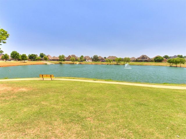 12500 Heathfield Lane, Oklahoma City, OK 73173