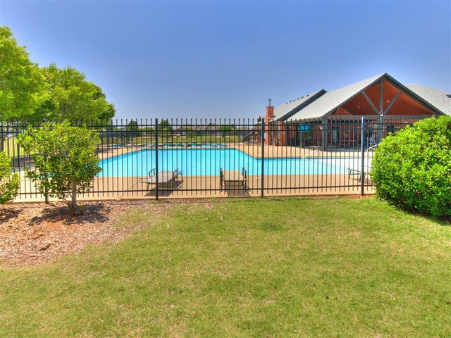 12500 Heathfield Lane, Oklahoma City, OK 73173