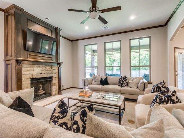 12500 Heathfield Lane, Oklahoma City, OK 73173