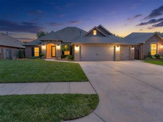 12500 Heathfield Lane, Oklahoma City, OK 73173
