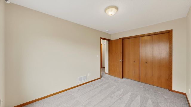 3639 Kenosha Drive NW, Rochester, MN 55901