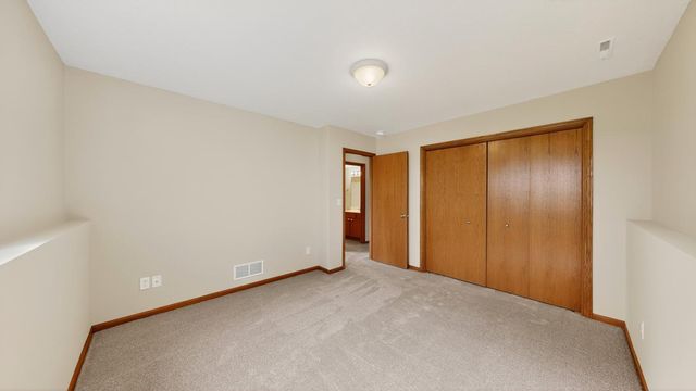 3639 Kenosha Drive NW, Rochester, MN 55901