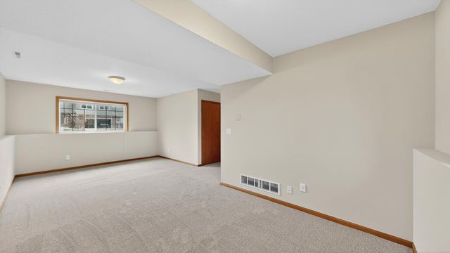 3639 Kenosha Drive NW, Rochester, MN 55901