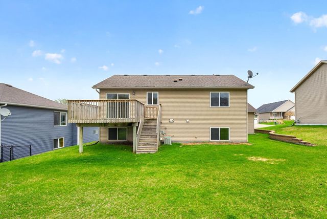 3639 Kenosha Drive NW, Rochester, MN 55901