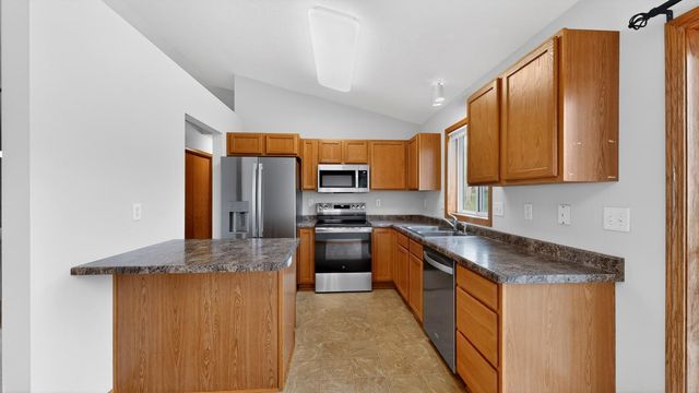 3639 Kenosha Drive NW, Rochester, MN 55901