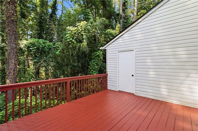 6422 Wedgeview Drive, Tucker, GA 30084