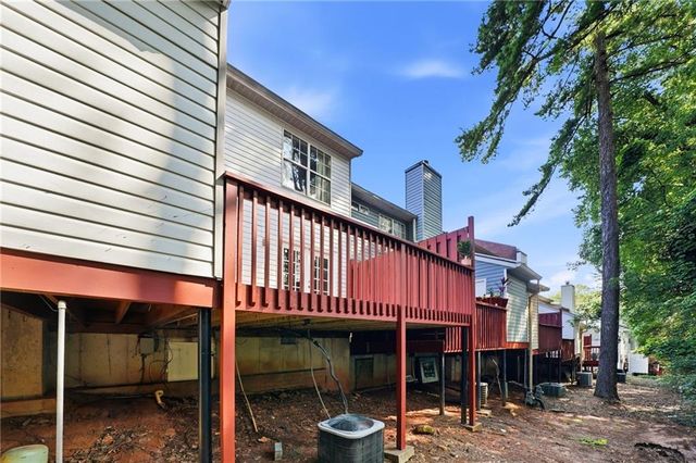 6422 Wedgeview Drive, Tucker, GA 30084