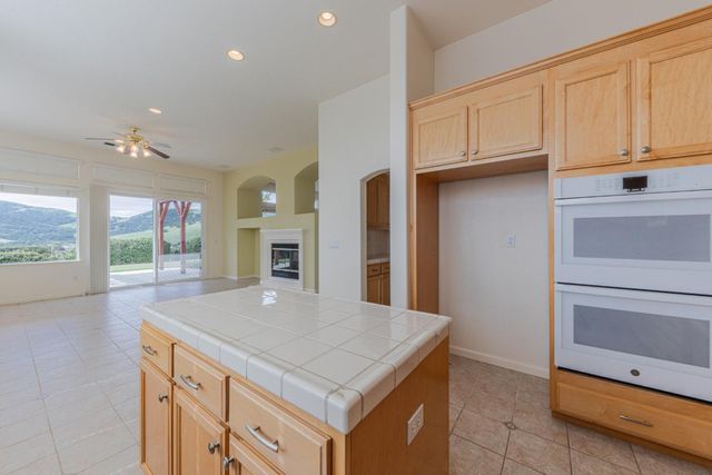 295 Via Vaquero Norte, San Juan Bautista, CA 95045