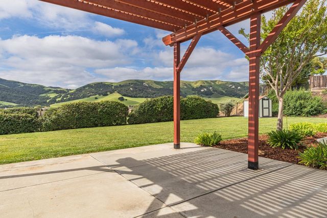 295 Via Vaquero Norte, San Juan Bautista, CA 95045