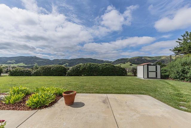 295 Via Vaquero Norte, San Juan Bautista, CA 95045