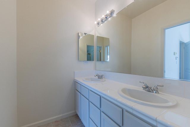 295 Via Vaquero Norte, San Juan Bautista, CA 95045