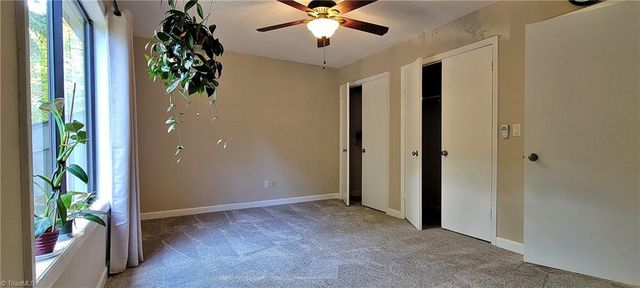 203 Lamplighter Circle, Winston-salem, NC 27104