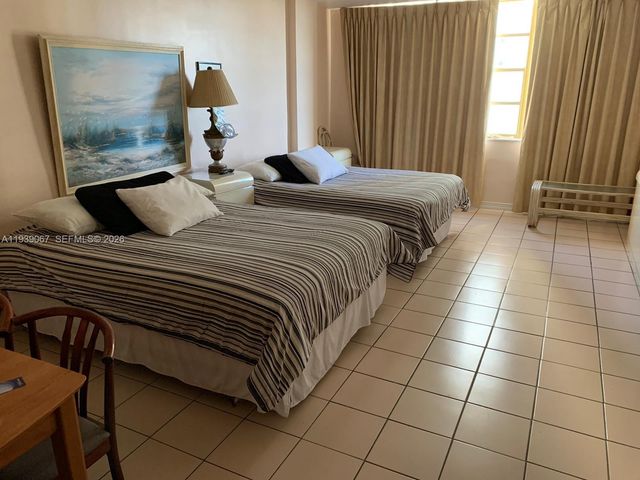 19201 Collins Ave 323, Sunny Isles Beach, FL 33160