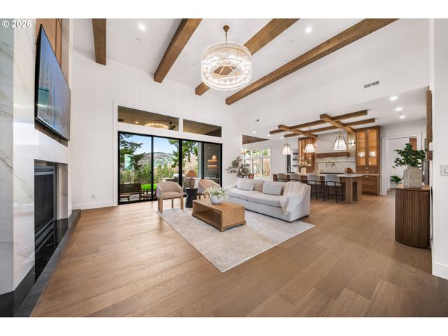 697 SOMMERSET Rd, Woodland, WA 98674