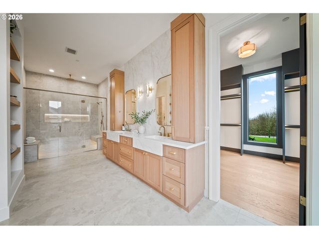 697 SOMMERSET Rd, Woodland, WA 98674