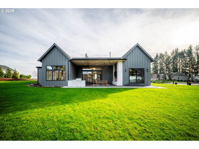 697 SOMMERSET Rd, Woodland, WA 98674