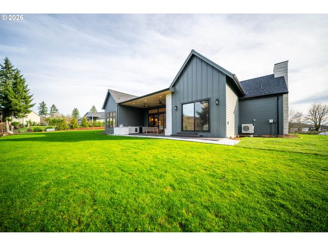 697 SOMMERSET Rd, Woodland, WA 98674