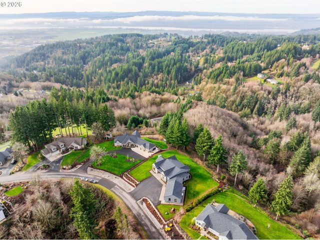 697 SOMMERSET Rd, Woodland, WA 98674