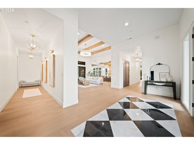 697 SOMMERSET Rd, Woodland, WA 98674