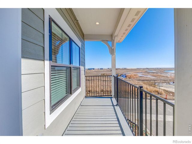 245 High Point Drive 201, Longmont, CO 80504
