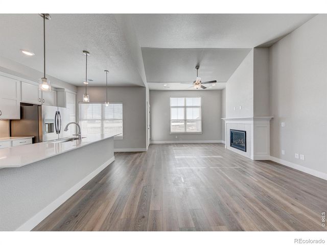 245 High Point Drive 201, Longmont, CO 80504