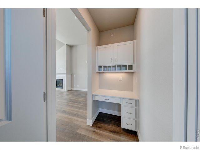 245 High Point Drive 201, Longmont, CO 80504