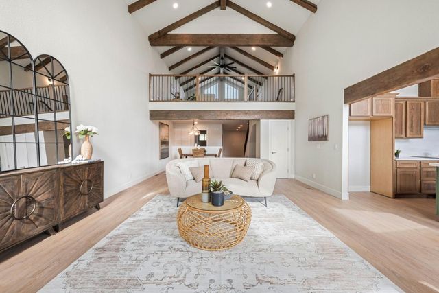 18209 Wildflower Dr, Penn Valley, CA 95946