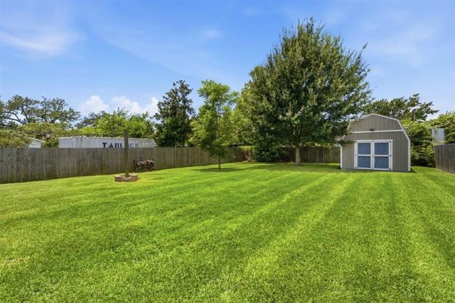 1624 W Common Street, Lake Charles, LA 70601