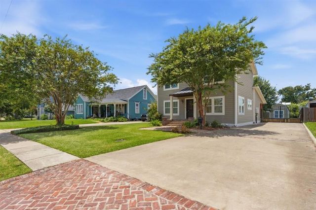 1624 W Common Street, Lake Charles, LA 70601
