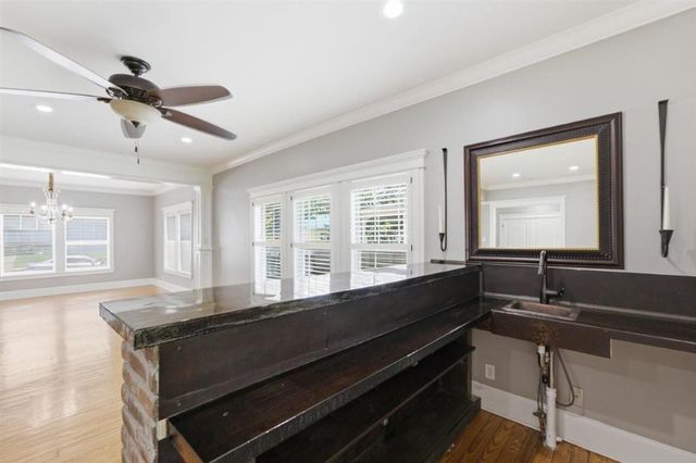 1624 W Common Street, Lake Charles, LA 70601