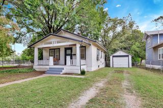 238 N Saint Clair Ave, Wichita, KS 67203