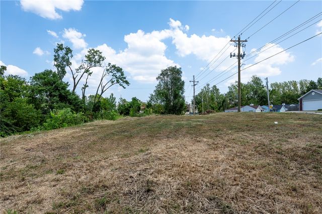 NW 3rd Street, Bentonville, AR 72712