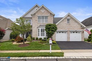 102 RIVIERA DR, Monroe Twp, NJ 08831