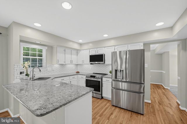 1402 COPPER BEECH CT, Sykesville, MD 21784