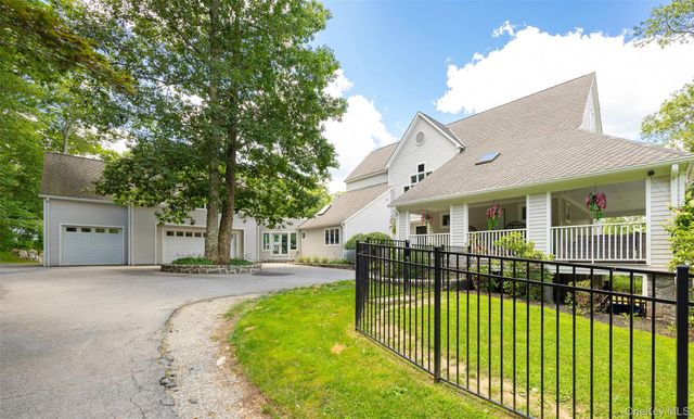 3302 Route 55, Pawling, NY 12564