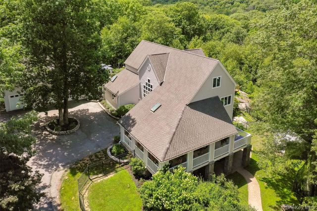 3302 Route 55, Pawling, NY 12564